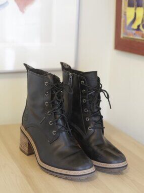 Timberland Sienna Women's Size 6 Leather Boot A24TA Black Ankle Zipper